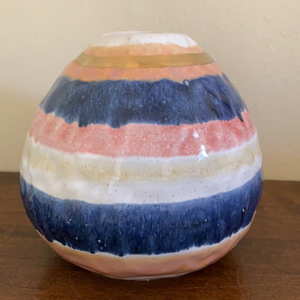 Anthropologie The Object Enthusiast Vase